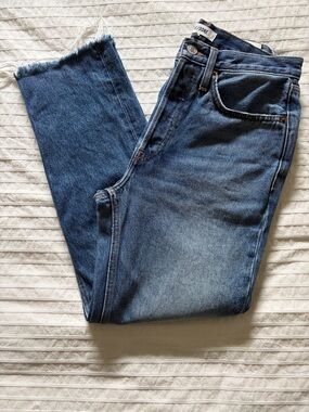 RE/DONE - size 27 70s High-Rise Stove Pipe Jeans.